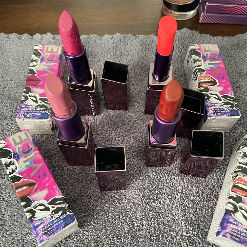 Urban Decay Lipstick bundle
